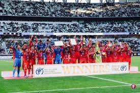 费尔明禁区的反抢，手球了！