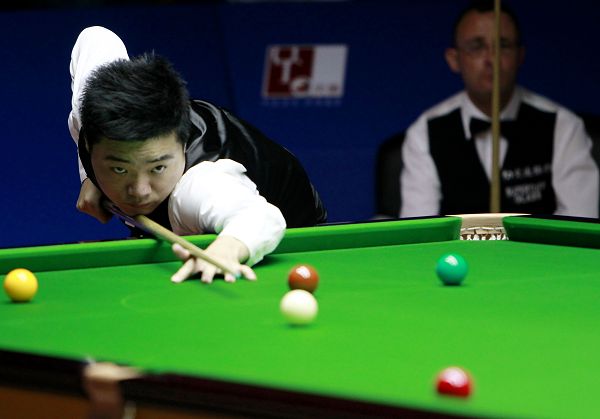 牢牢掌控前 牢牢掌控前